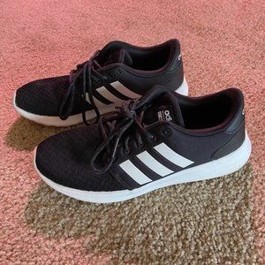 Adidas Cloudfoam Tennis Shoe Size 7